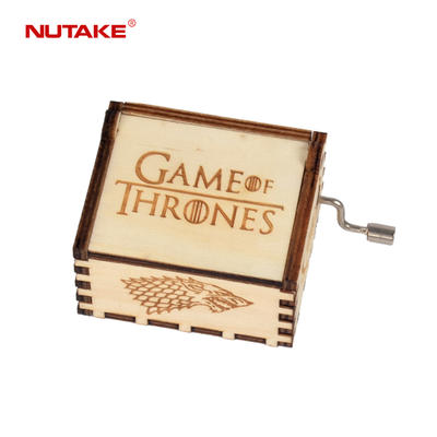 Game of thrones winter is coming wooden hand crank music box 55805101-01,1