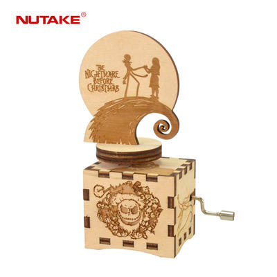 THE NIGHTMARE BEFORE CHRISTMAS wooden engraved hand crank rotating figurine music box 55805104-01