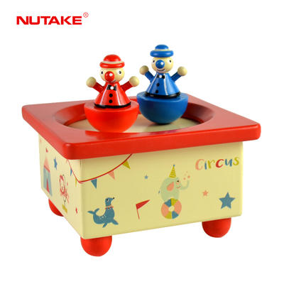 Wooden toy dancing spinning clowns figurines music box for kids 55803204
